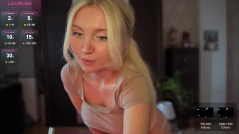 Snapshot of lissablush_ chatting on 17, 9, 2025 Lissa online show from 17, 9, 2025