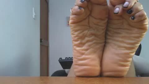 Snapshot of lissafeethot chatting on 20, 11, 2025 Lissafeethot online show from 20, 11, 2025