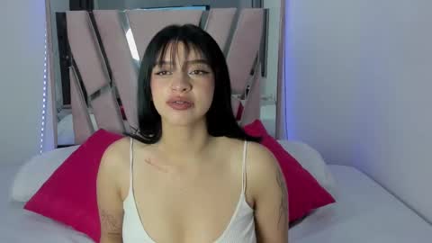 Snapshot of lissastone chatting on 15, 10, 2025 Lissa online show from 15, 10, 2025