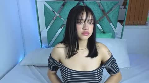 Snapshot of lissastone chatting on 6, 11, 2025 Lissa online show from 6, 11, 2025