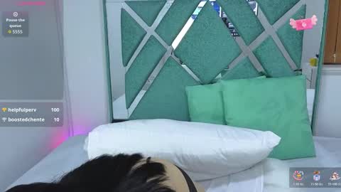 Snapshot of lissastone chatting on 8, 11, 2025 Lissa online show from 8, 11, 2025