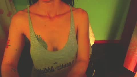 Snapshot of lisstaylor chatting on 4, 2, 2025 Liss online show from 4, 2, 2025
