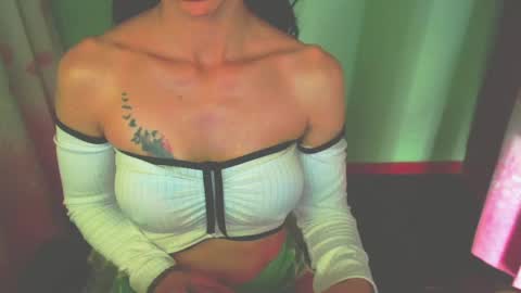 Snapshot of lisstaylor chatting on 18, 2, 2025 Liss online show from 18, 2, 2025