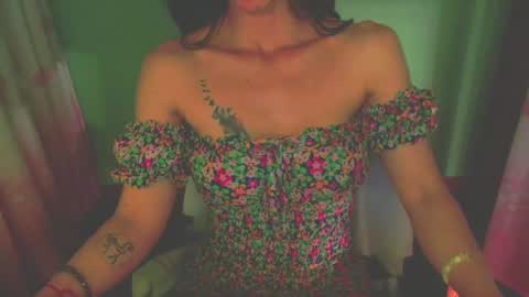Snapshot of lisstaylor chatting on 21, 2, 2025 Liss online show from 21, 2, 2025