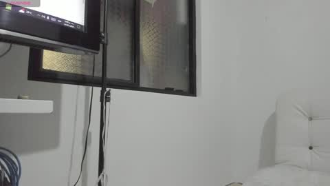 Snapshot of lisvandre chatting on 24, 1, 2025 Lis online show from 24, 1, 2025