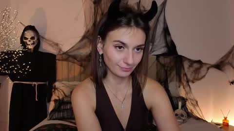 lit1le_mia online show from 26, 10, 2025