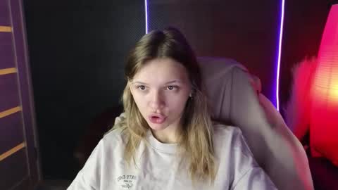 Lena online show from 28, 9, 2025