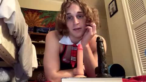 Snapshot of literalpeaches chatting on 13, 10, 2025 Peaches online show from 13, 10, 2025