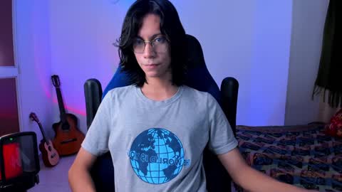 Snapshot of literateboy chatting on 6, 1, 2025 Literateboy online show from 6, 1, 2025