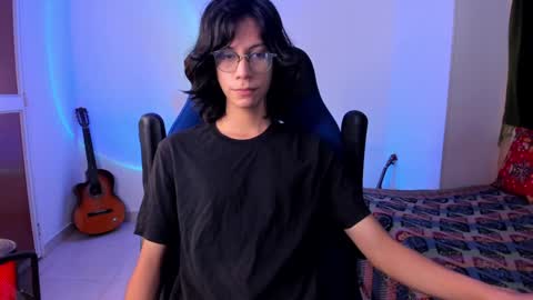 Snapshot of literateboy chatting on 7, 1, 2025 Literateboy online show from 7, 1, 2025