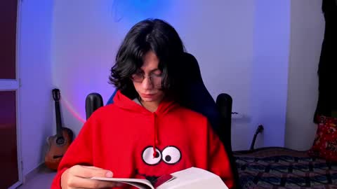 Snapshot of literateboy chatting on 16, 1, 2025 Literateboy online show from 16, 1, 2025