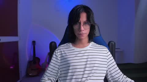 Snapshot of literateboy chatting on 6, 2, 2025 Literateboy online show from 6, 2, 2025