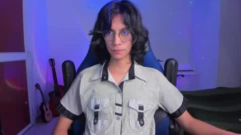 Snapshot of literateboy chatting on 19, 2, 2025 Literateboy online show from 19, 2, 2025