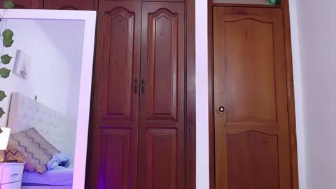 Snapshot of litleslut_ chatting on 4, 2, 2025 litleslut_ online show from 4, 2, 2025