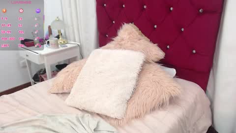 Snapshot of little__amy_ chatting on 13, 10, 2025  AMY  online show from 13, 10, 2025