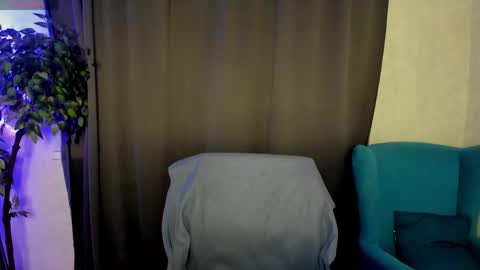 Isabel online show from 30, 4, 2026