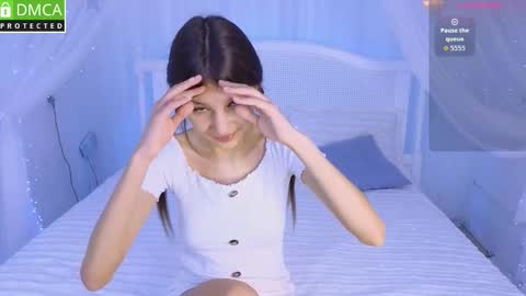 Snapshot of little__lunaa chatting on 22, 3, 2026 online show from 22, 3, 2026