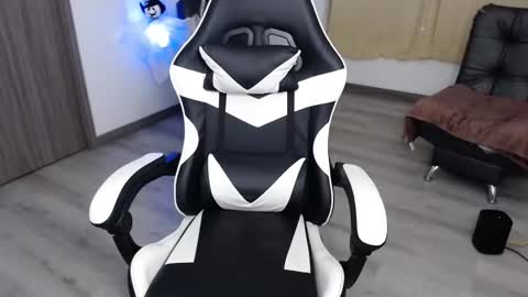 Amelie  online show from 25, 10, 2025