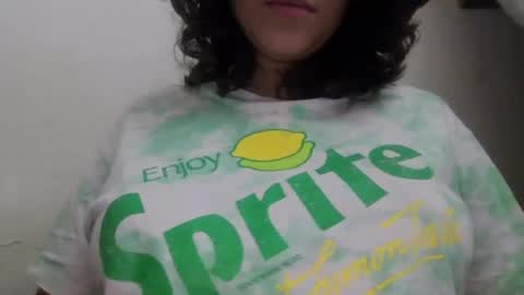 Snapshot of little_anef chatting on 22, 12, 2024 little_anef online show from 22, 12, 2024