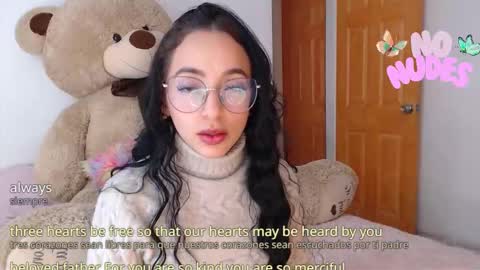 Snapshot of little_angelito2 chatting on 9, 2, 2026 TU ANGELITO online show from 9, 2, 2026