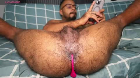 Snapshot of little_bear00 chatting on 19, 4, 2026 Little bear - give my room a like thanks. online show from 19, 4, 2026