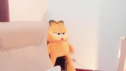 Help me reach 100 likes online show from 26, 1, 2025