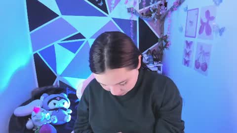 Snapshot of little_emma0 chatting on 6, 8, 2026 Carol online show from 6, 8, 2026