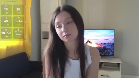 Snapshot of little_flower2 chatting on 28, 9, 2025 Eva online show from 28, 9, 2025
