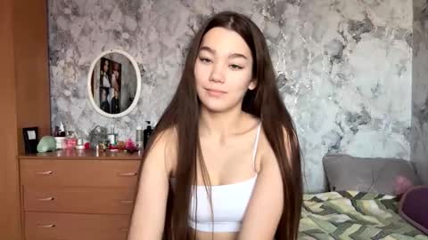 Viiola online show from 25, 11, 2025