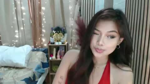 Snapshot of little_jessica17 chatting on 24, 10, 2025 JELYAN online show from 24, 10, 2025