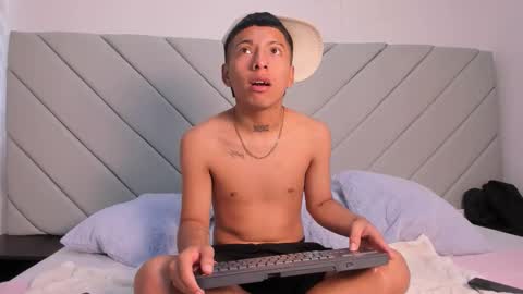 little_kris1 online show from 18, 10, 2025