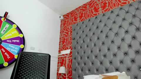 little_lilith_apple online show from 22, 1, 2025