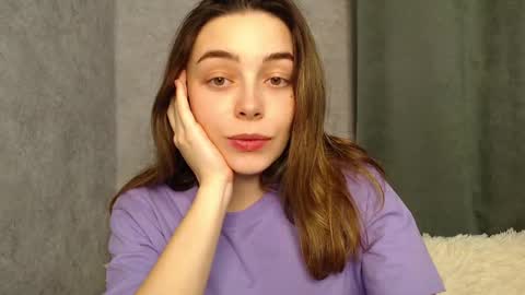 Snapshot of little_mia__ chatting on 4, 12, 2024 Mia Im online every day 1530 PM in New York 2030 PM in London online show from 4, 12, 2024