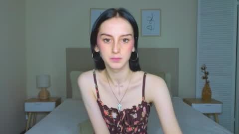 little_mollee online show from 10, 9, 2025