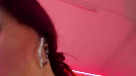 Little Nauughty2 online show from 22, 9, 2025