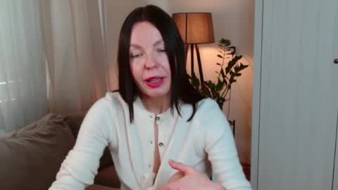 Nicole online show from 9, 2, 2026