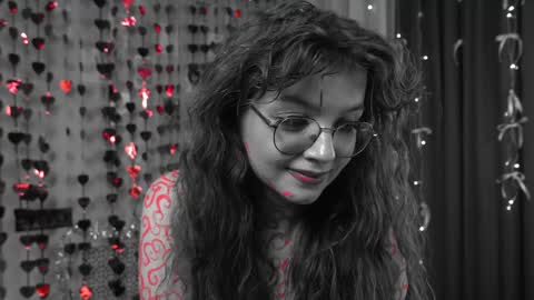 Snapshot of little_poetry chatting on 20, 2, 2026 Kiki online show from 20, 2, 2026