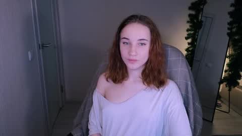 Snapshot of little_pretty_woman chatting on 26, 2, 2025 little_pretty_woman online show from 26, 2, 2025