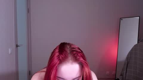little_pretty_woman online show from 12, 5, 2026