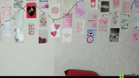 Snapshot of little_radiant_sun chatting on 21, 9, 2025 Kriss online show from 21, 9, 2025