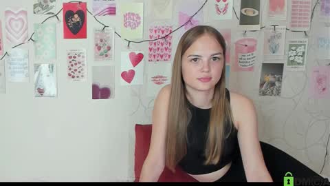 Snapshot of little_radiant_sun chatting on 10, 10, 2025 Kriss online show from 10, 10, 2025