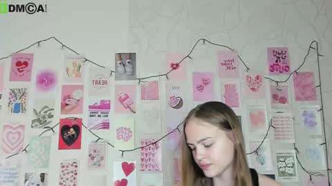 Snapshot of little_radiant_sun chatting on 14, 12, 2025 Kriss online show from 14, 12, 2025