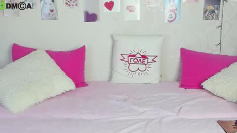 Snapshot of little_radiant_sun chatting on 7, 1, 2026 Kriss online show from 7, 1, 2026