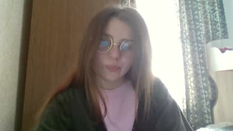 Snapshot of little_shygirl_ chatting on 6, 3, 2025 little_shygirl_ online show from 6, 3, 2025