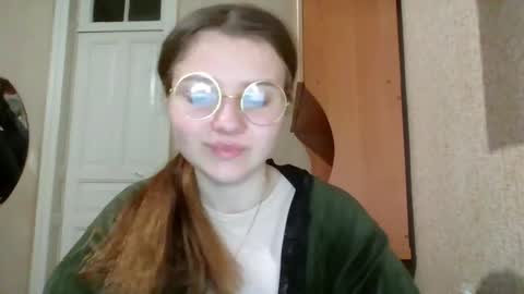 Snapshot of little_shygirl_ chatting on 11, 3, 2025 little_shygirl_ online show from 11, 3, 2025