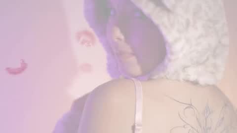 Snapshot of little_vel chatting on 23, 10, 2025 Im your little Velinda  online show from 23, 10, 2025