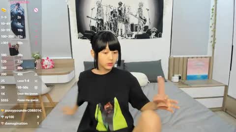 Snapshot of little_yena chatting on 9, 4, 2026 Yena and Gabby online show from 9, 4, 2026