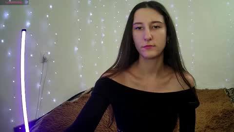 LittleAhWitch online show from 23, 12, 2025