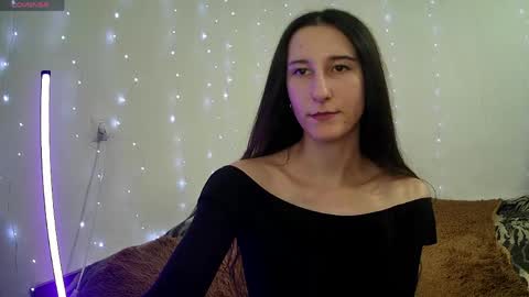 LittleAhWitch online show from 11, 5, 2026