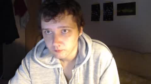 littlealien7 online show from 18, 10, 2025